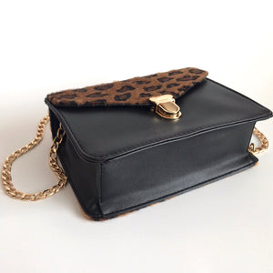 LEOPARDESS Clutch Handbag